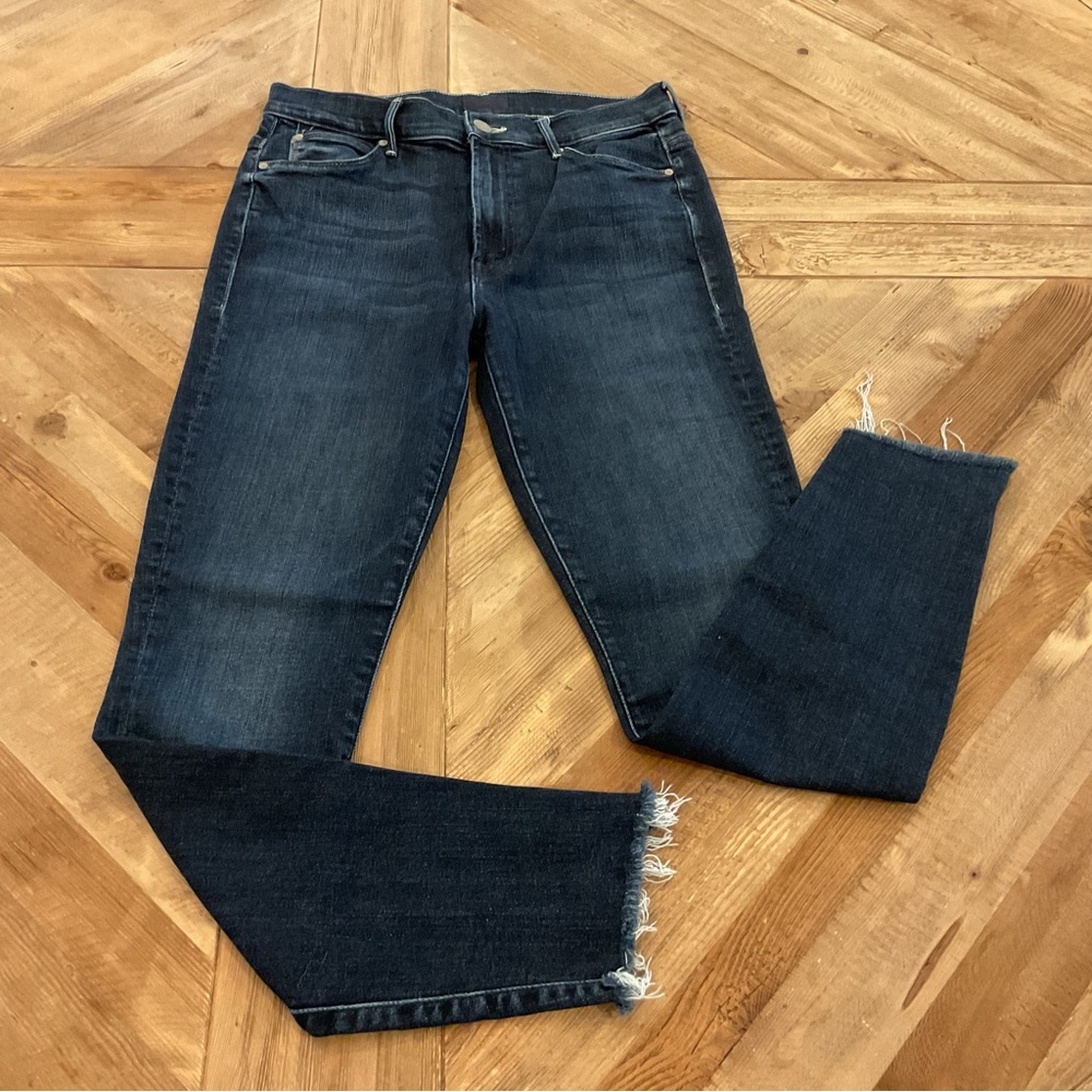 Mother The Stunner Ankle‎ Step Fray Jeans Disco Dolls Dark Wash Size 28